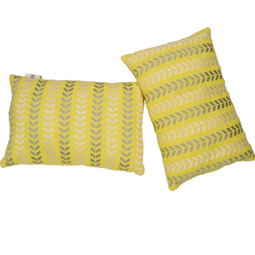 Intelligent Design Throw Pillows Set of 2 Yellow 17x12